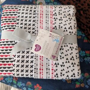 Parent's Choice Black and White Receiving Blankets